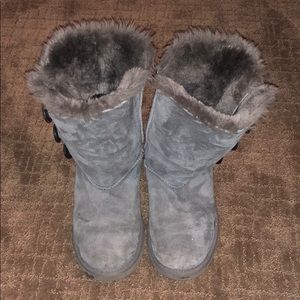Ugg Boots - Bailey 3-button Gray Fur-lined